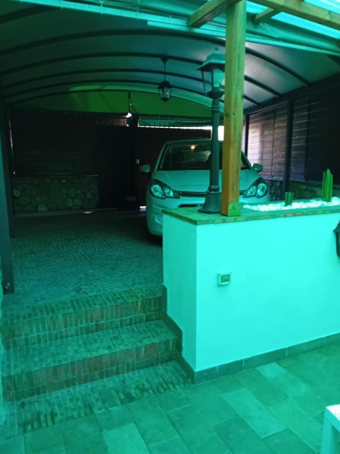 Emari Home ガエータ エクステリア 写真